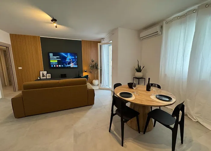 Rida\' Luxury House